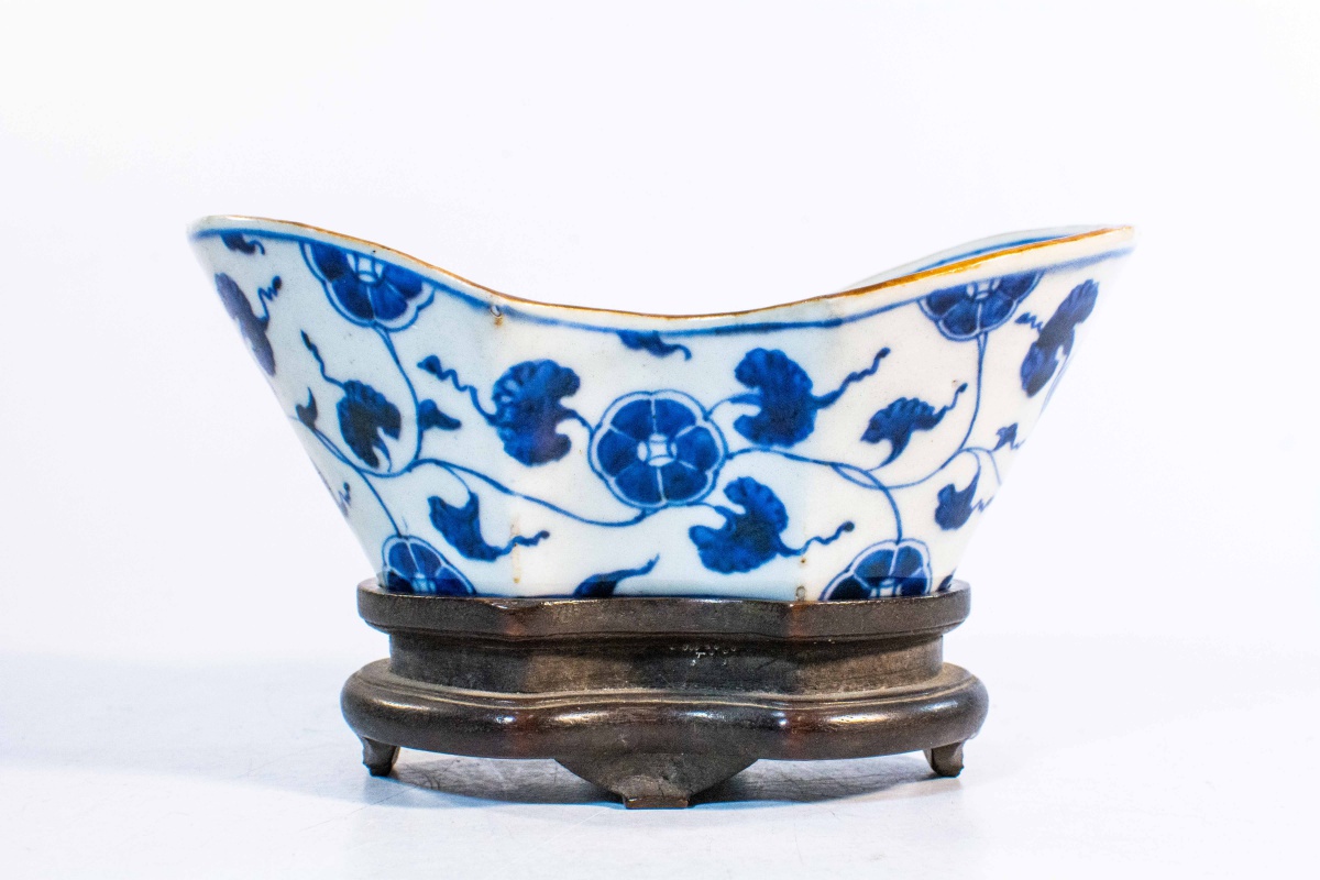 Raro Covilhete De Porcelana Chinesa Esmaltagem Azul B