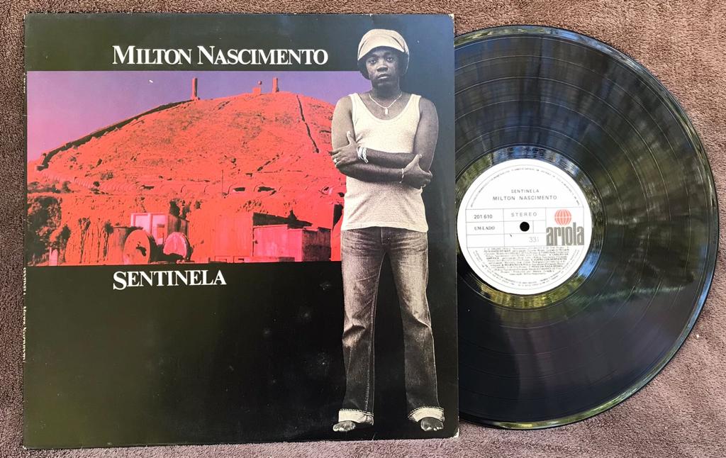 Antigo LP De Vinil MILTON NASCIMENTO SENTINELA Sendo