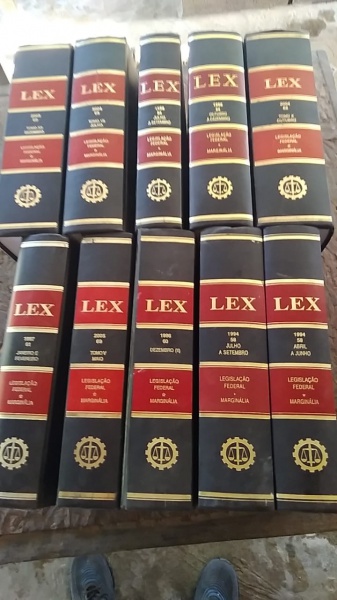 Lote Livros Lex Direito Grossos Capas Duras