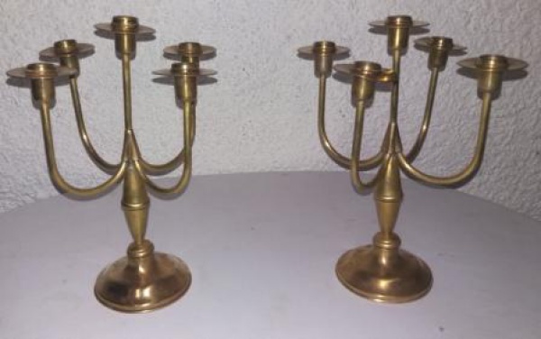 Par De Candelabros Em Metal Dourado Velas Medindo