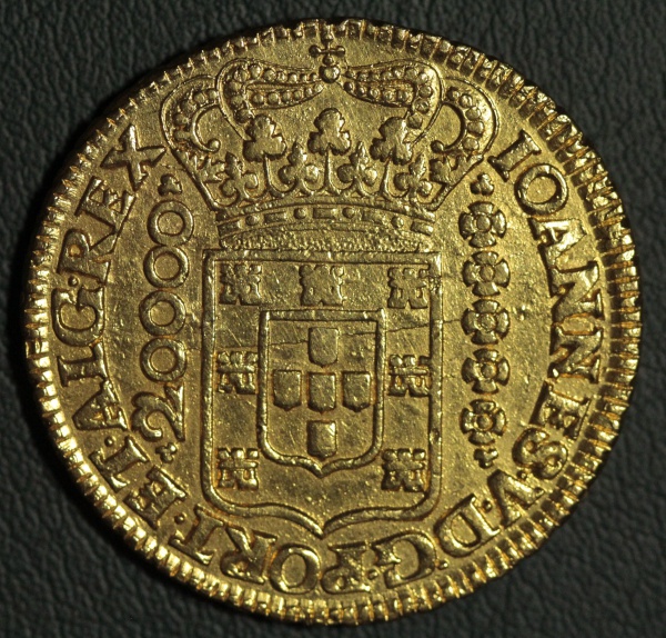 Moeda de Ouro 6 400 Réis Brasil Colônia 1748 B