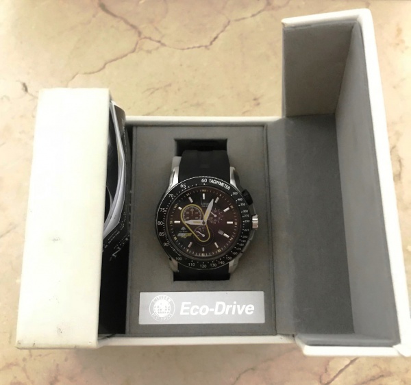 relogio citizen eco drive stock car