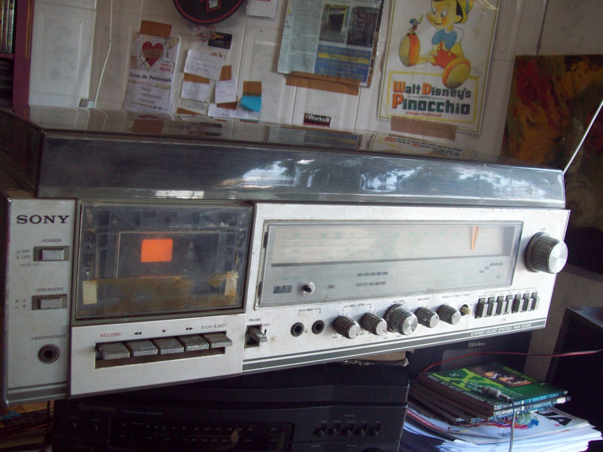 APARELHO DE SOM 3X1 TOCA DISCOS SONY HMK 353- BS TOCA FITAS AM/ F