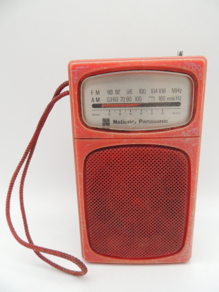 Antigo Rádio de Bolso National Panasonic Model RF-504.