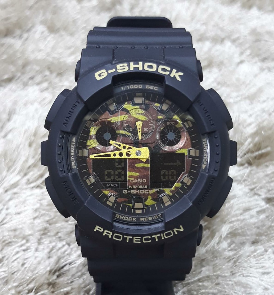 g shock preto fundo camuflado