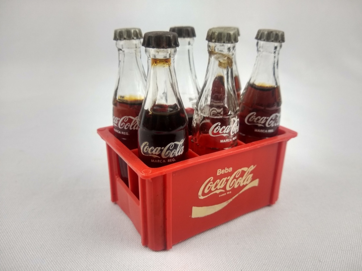 Mini Coca Cola Garrafinhas,engradado,caminhão Antigo Brinquedo