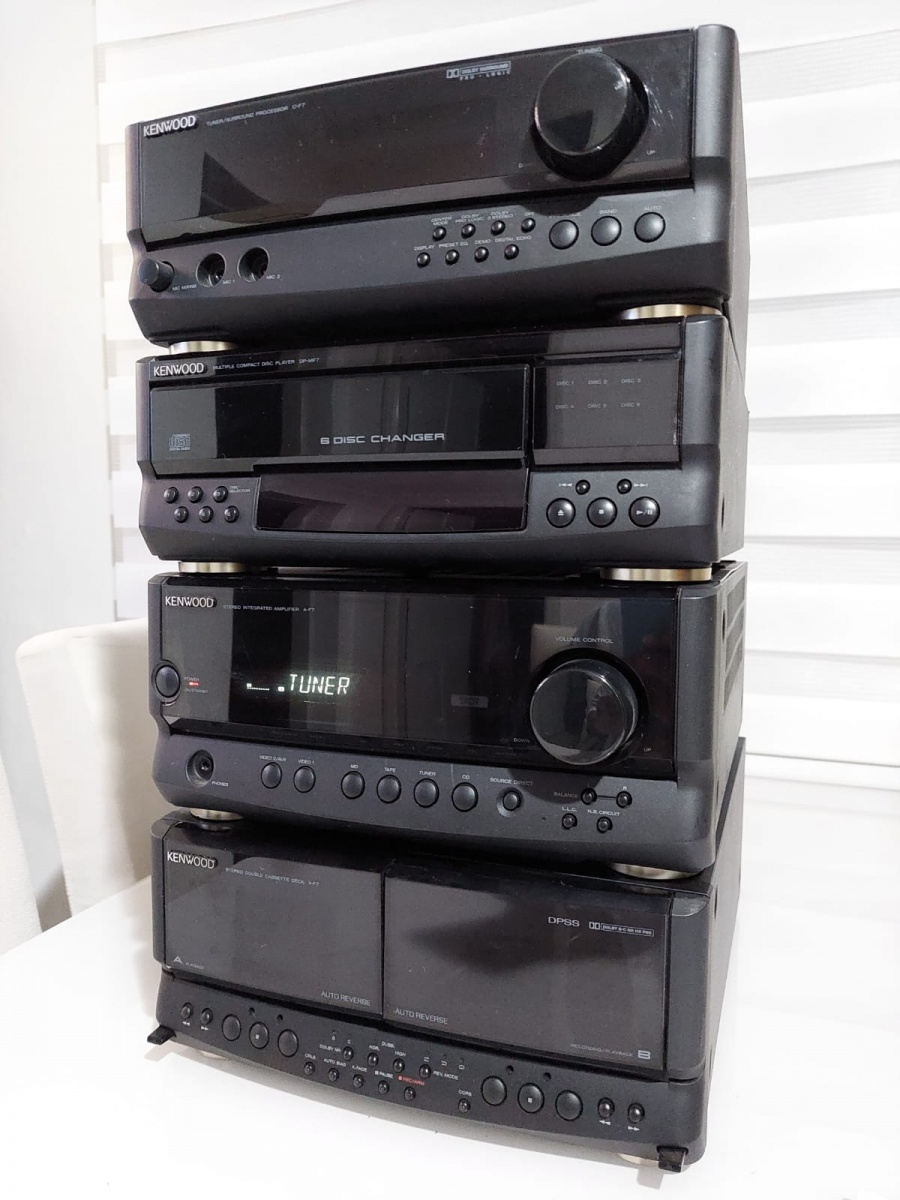 SOM KENWOOD MULTIPLE COMPACT DISC PLAYER DP-MF7 / TUNER