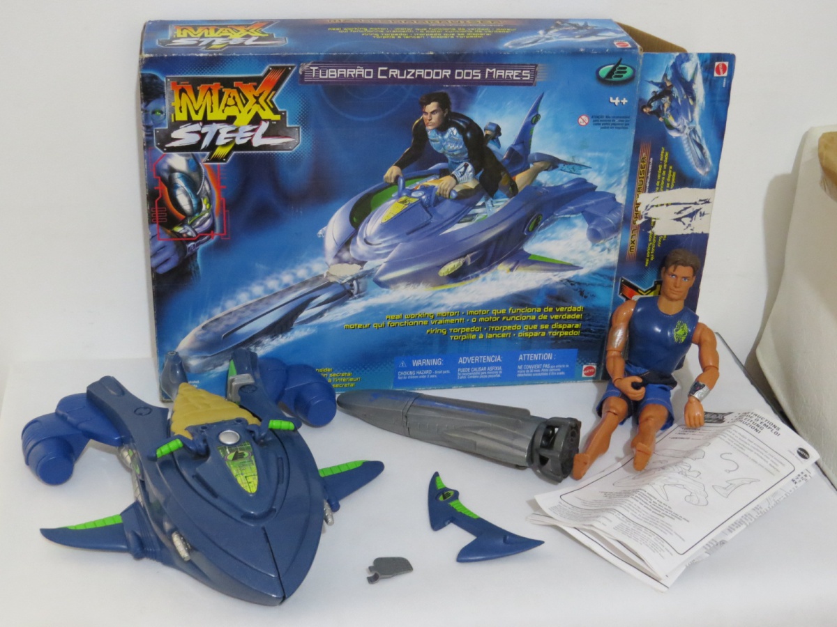 MAX STEEL TUBARÃO CRUZADOR DOS MARES
