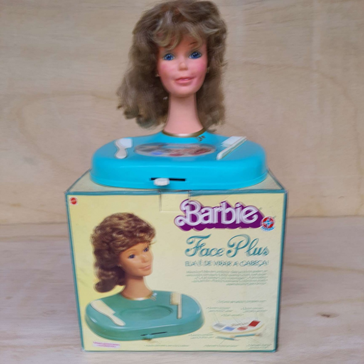 BRINQUEDO DA ESTRELA BARBIE FACE PLUS COMPLETO. NA CAIX