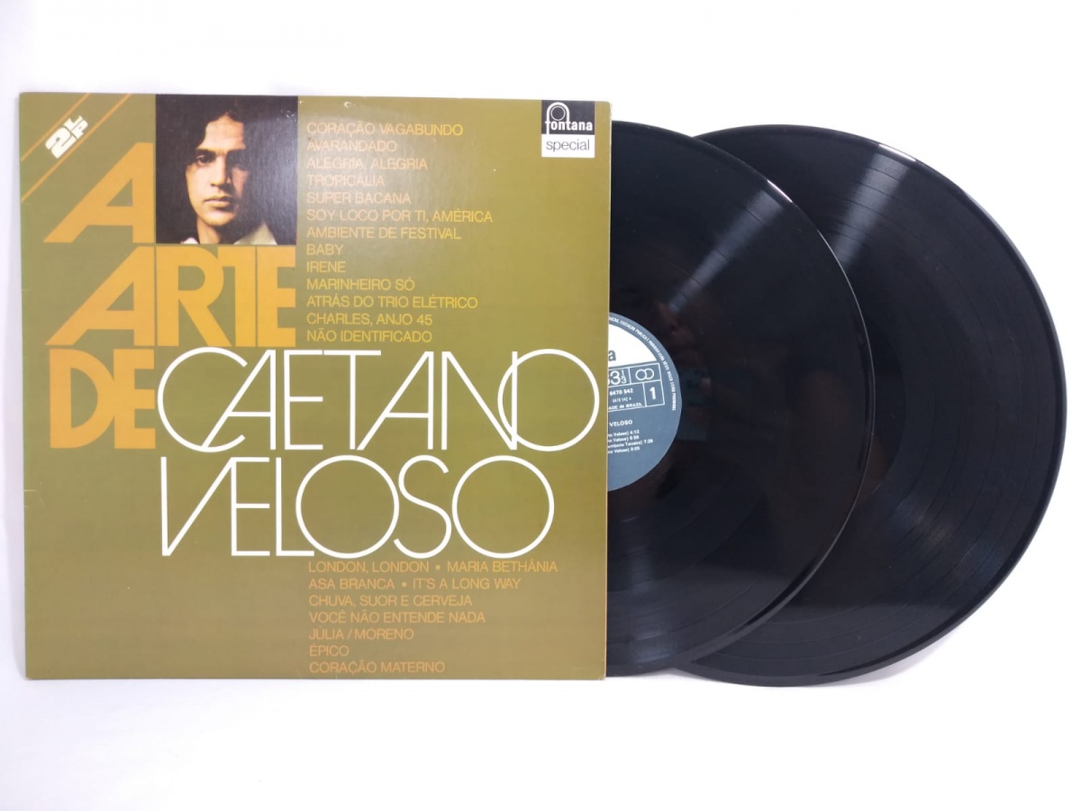 Disco de vinil duplo A Arte de Caetano Veloso de 1975.