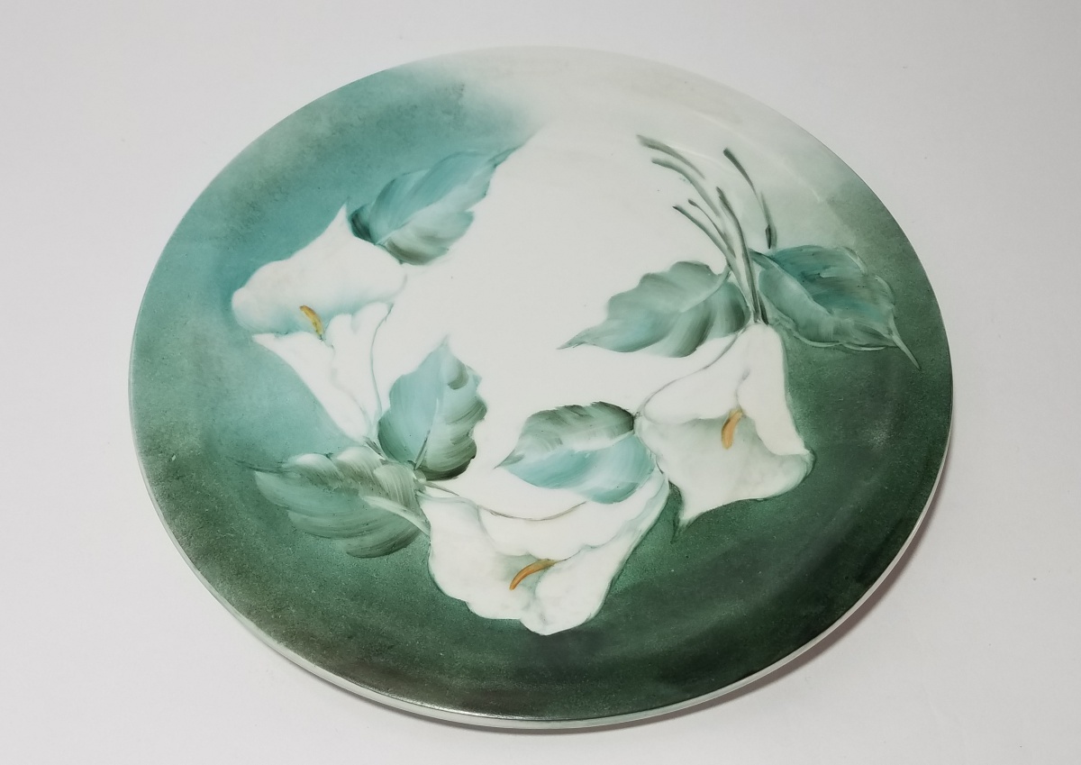 PORCELANA Bonito prato com pintura a mão de