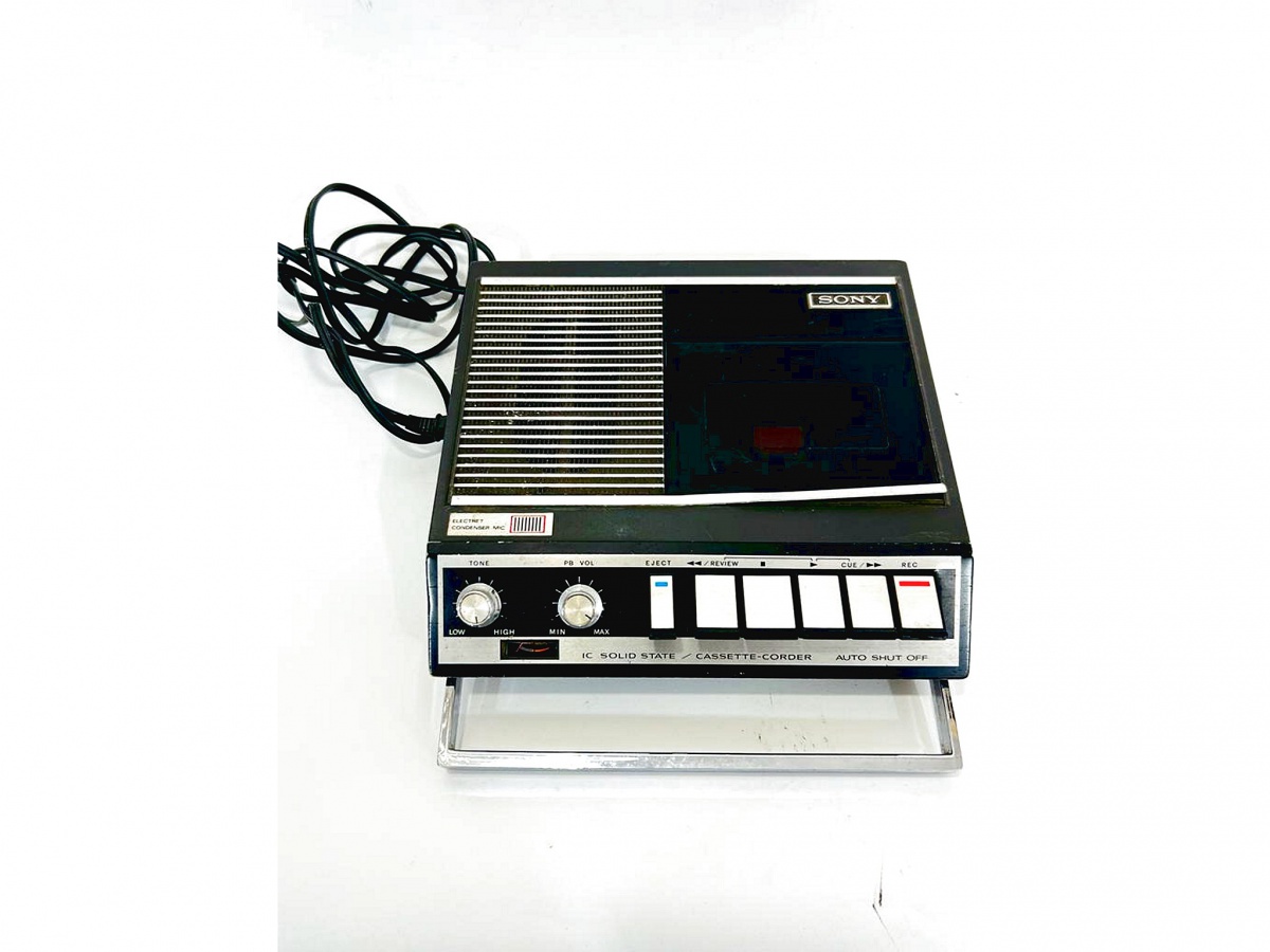 SONY - Cassette Corder TC-77KA, no estado. C 22,5cm x A