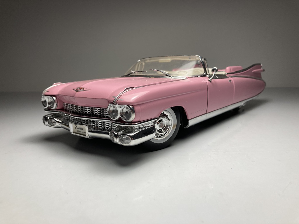 Cadillac Eldorado Biarritz (1959) Rosa - Maisto *Possui