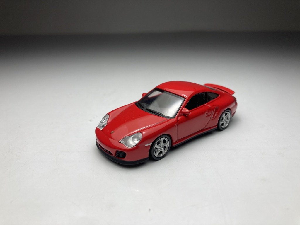 Porsche 911 996 Turbo Vermelho - AutoArt Escala 1/64 mi