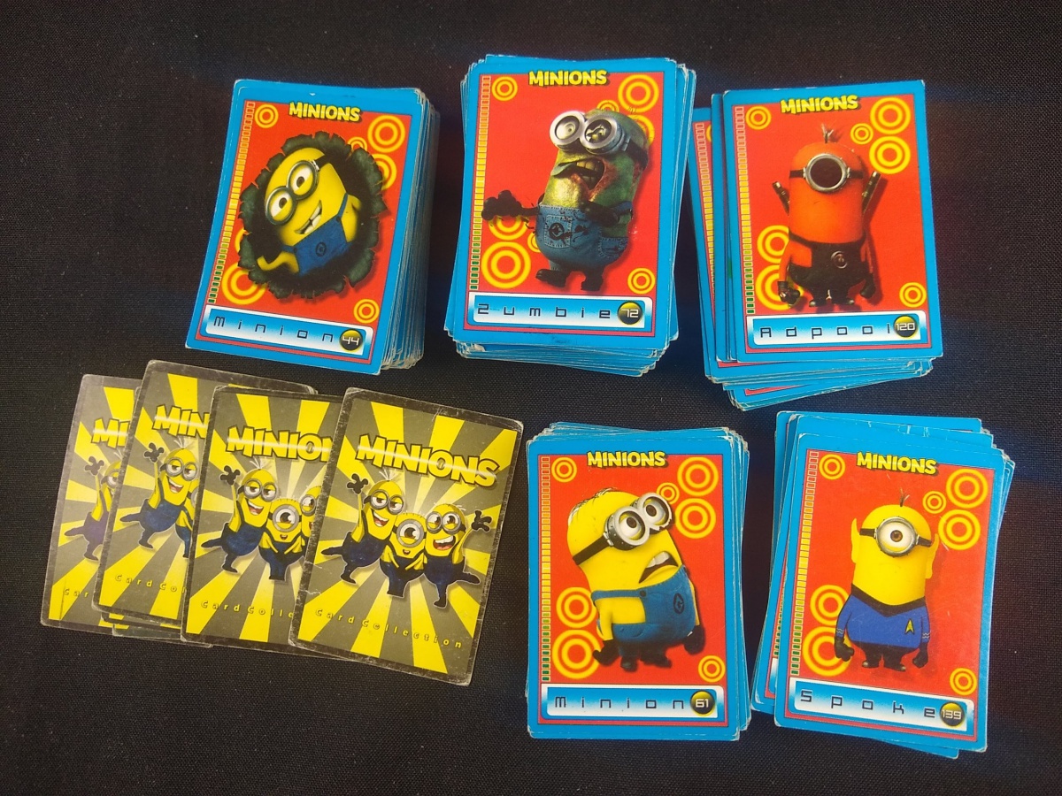 250 CARDS COLLECTION - MINIONS - 5X7,5CM - COM MASRCAS