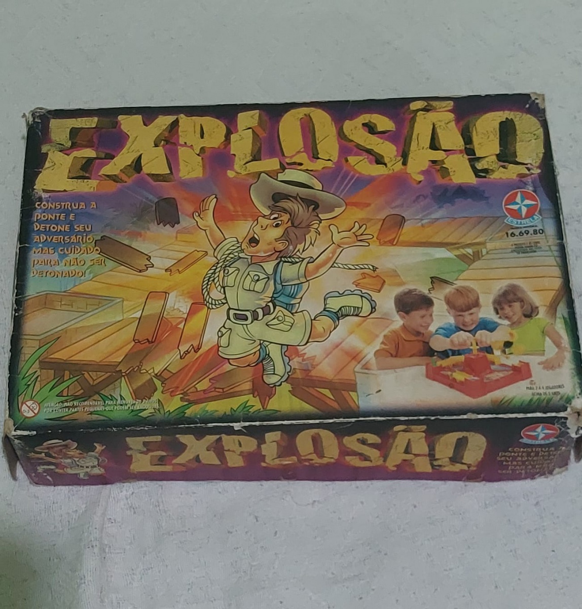 Antigo brinquedo retro . Pião em alumínio , Década de 8