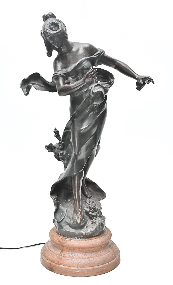 AUGUSTE MOREAU - Belíssima escultura art nouveau em pet