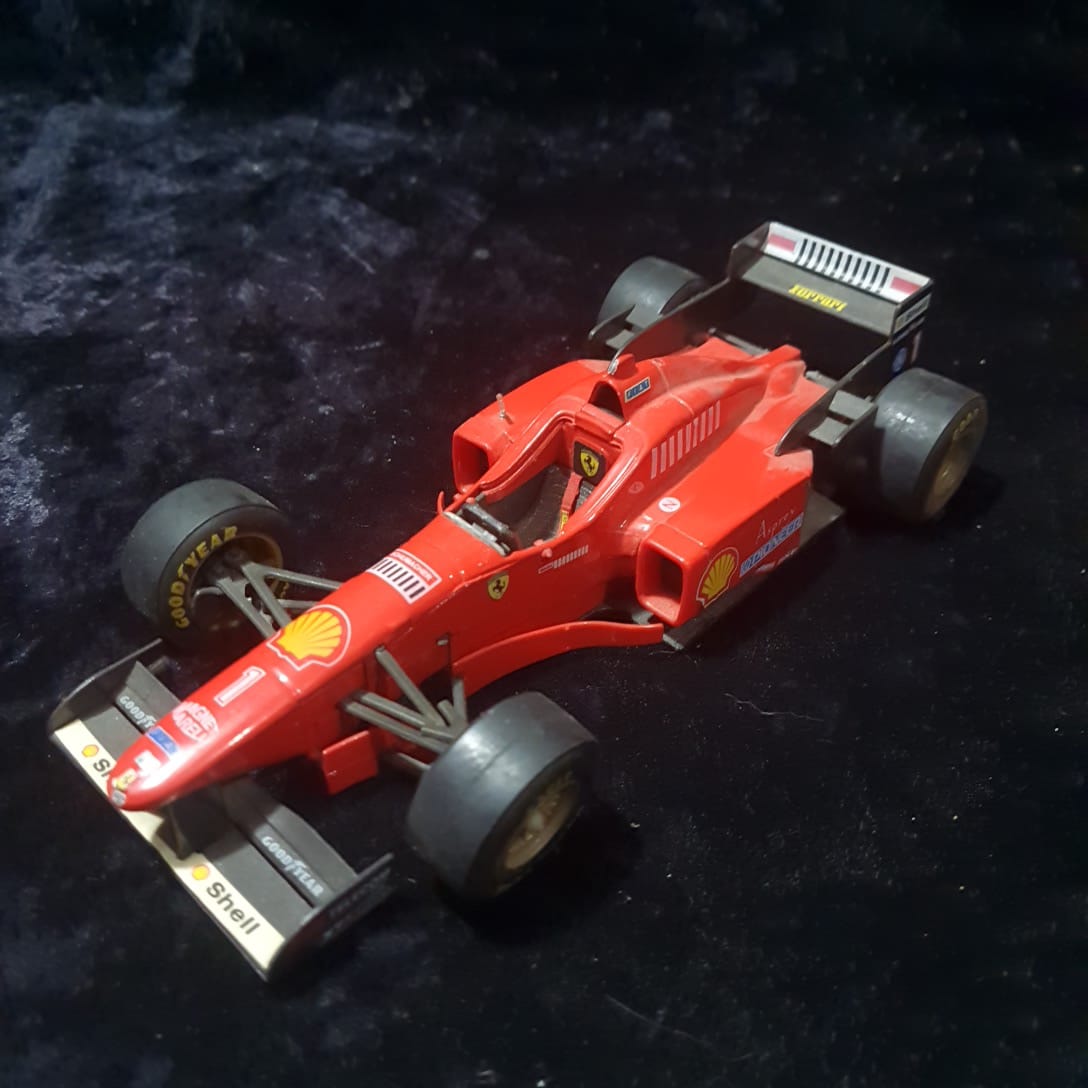 Brinquedo Carrinho Corrida Formula 1 A Fricção Com Som Prata