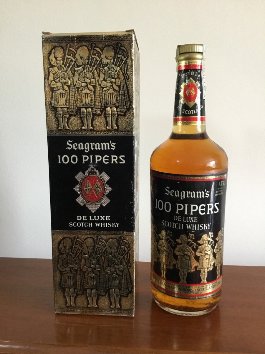 Bebida - Seagram`s 100 Pipers- de Luxe Scotch Whisky- 1