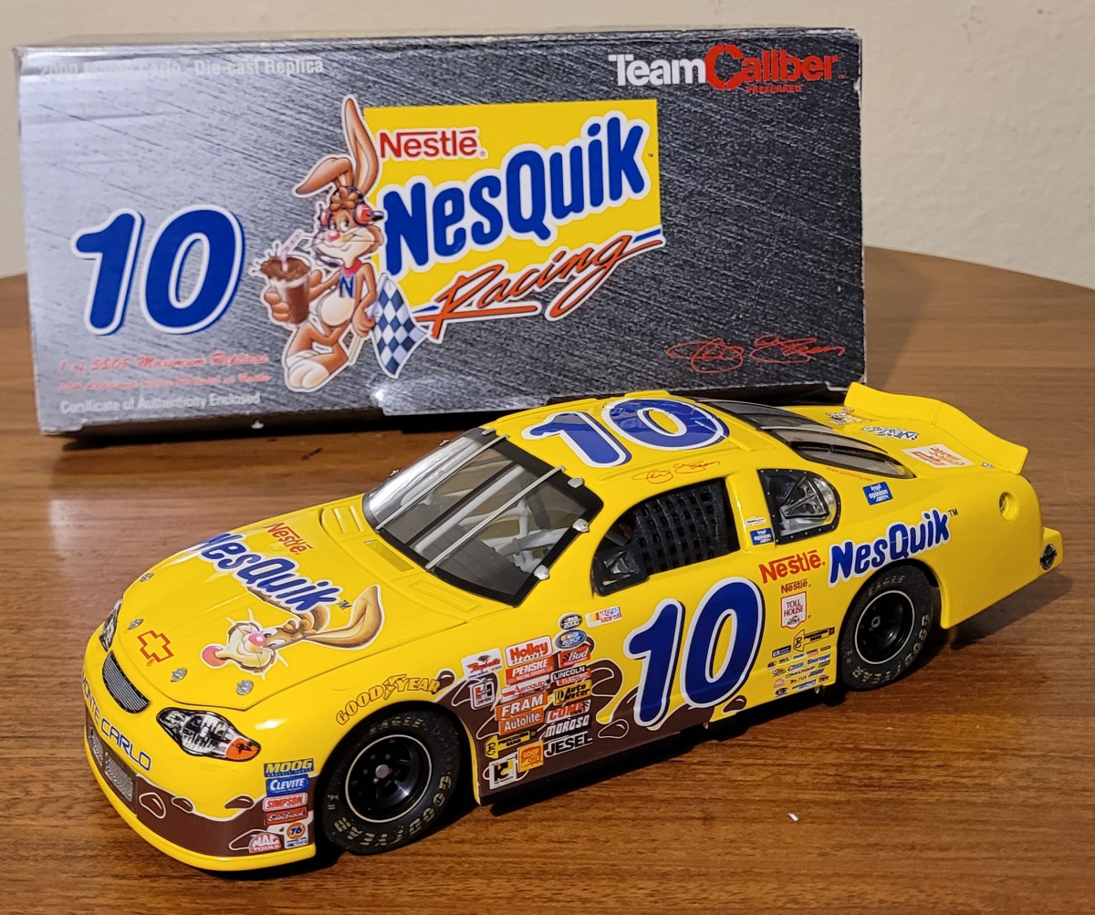 Team Caliber #10 NesQuik Jeff Green Nascar Diecast 2000