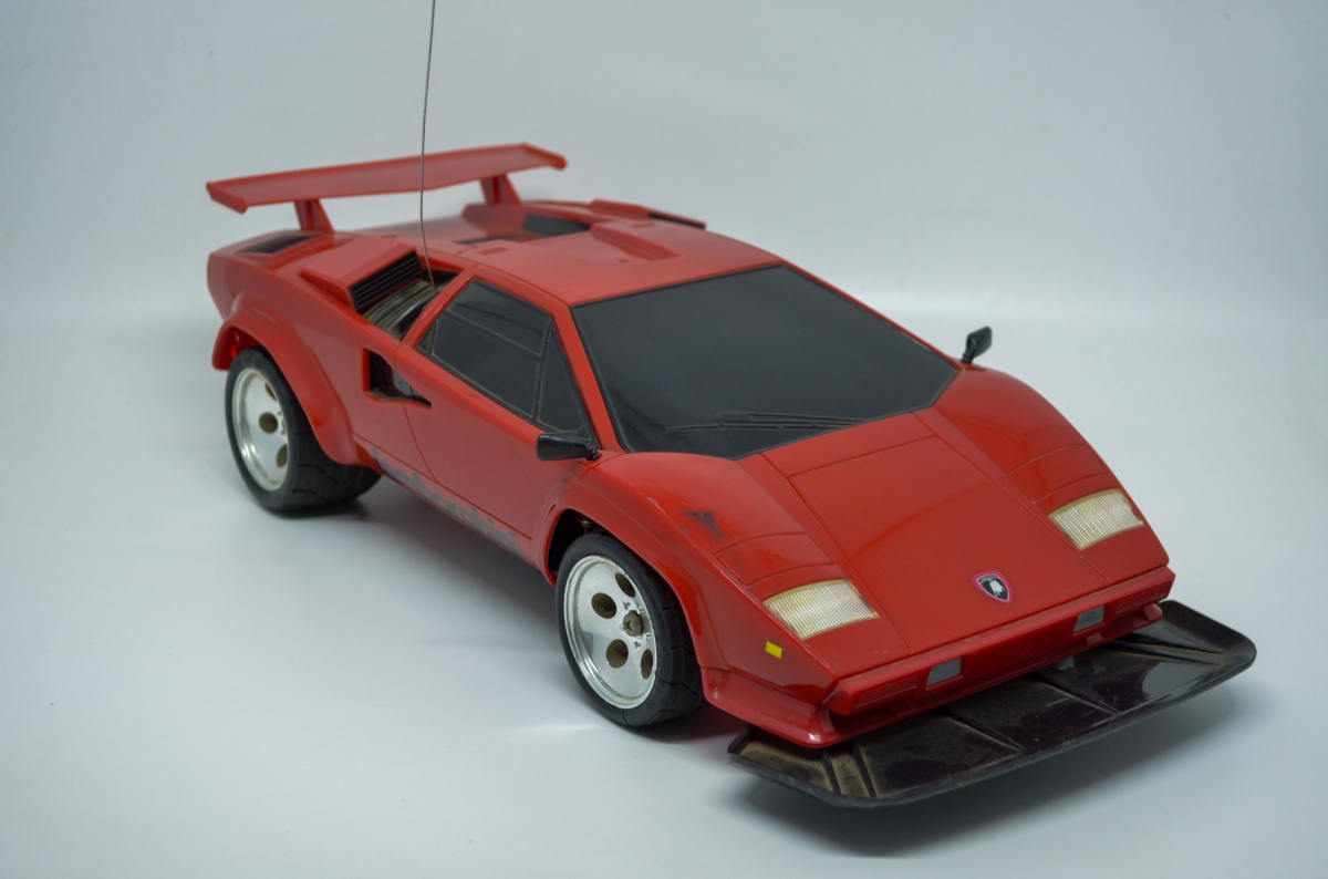 Brinquedo de controle remoto Lamborghini Tyco RC Anos 80, bem p