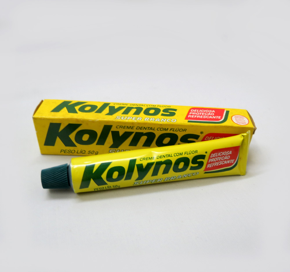 KOLYNOS - Creme Dental Superbranco Na Caixa Original -