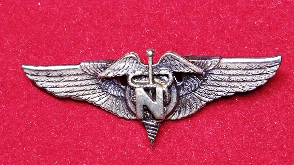 17 - WINGS, BADGE, U.S. Army Air Force - 1941 to 1947,