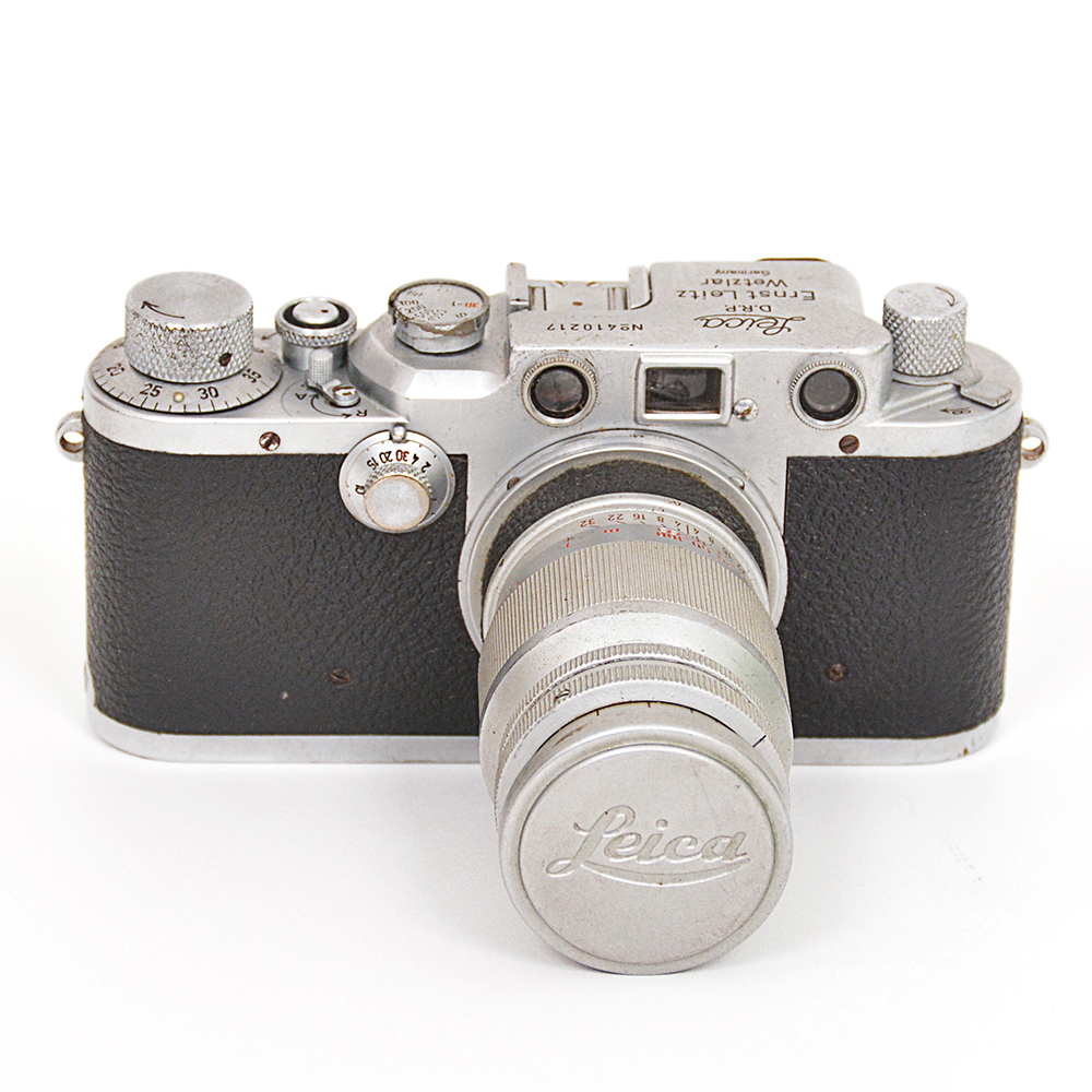 Máquina fotográfica LEICA, D.R.P., lente Ernst Leitz We