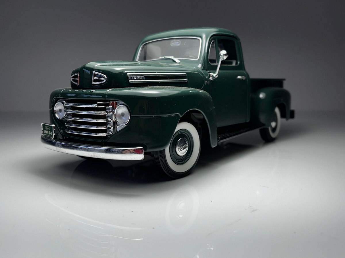 No106ミニカー1/18 50th FORD 1948 F-1 PICK UP No106ミニカー1/18 50th FORD 1948 F-1 PICK UP