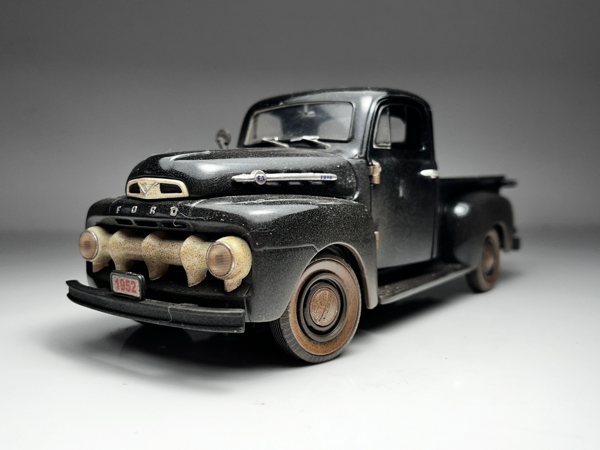 フォード　Snap-on Tools 1952 Ford F-1 Pickup 1952 Ford F1 PickUp Preta - Unique Replicas Escala 1/24