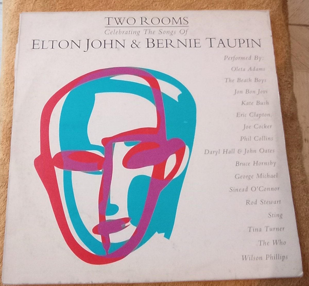 ÁLBUML DUPLO: TWO ROOMS celebrating the songs of ELTON