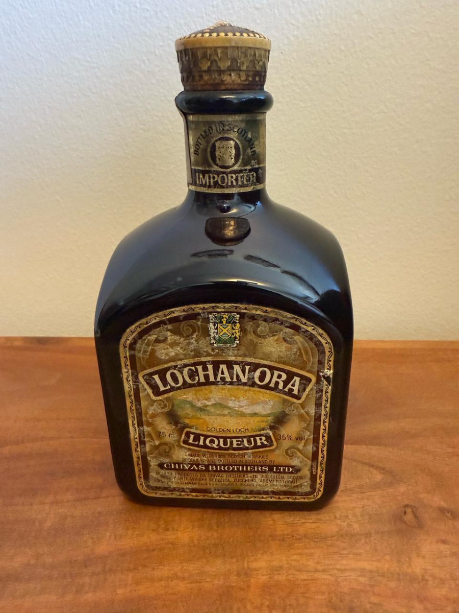 LOCHAN ORA - Liqueur - Chivas Brothers