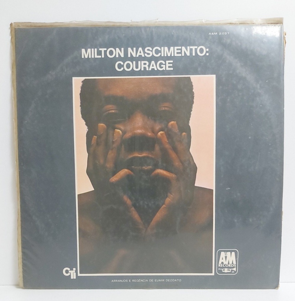 Disco de Vinil Milton Nascimento, Courage. 1969. Mono. Disco de Vinil Milton Nascimento, Courage. 1969. Mono.