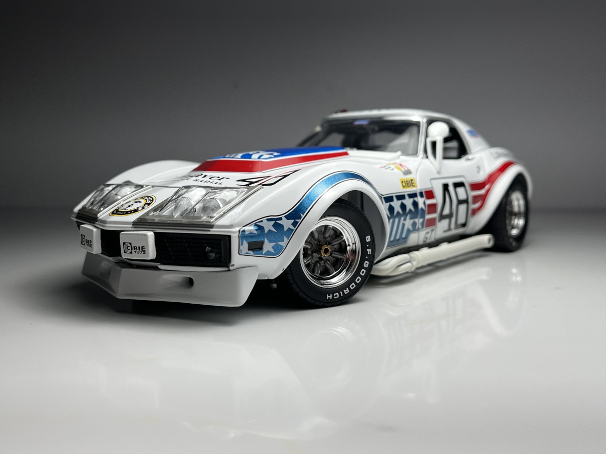 カルーセル 1 1/18 コルベット L-88 #48 セブリング 12h 1972 John