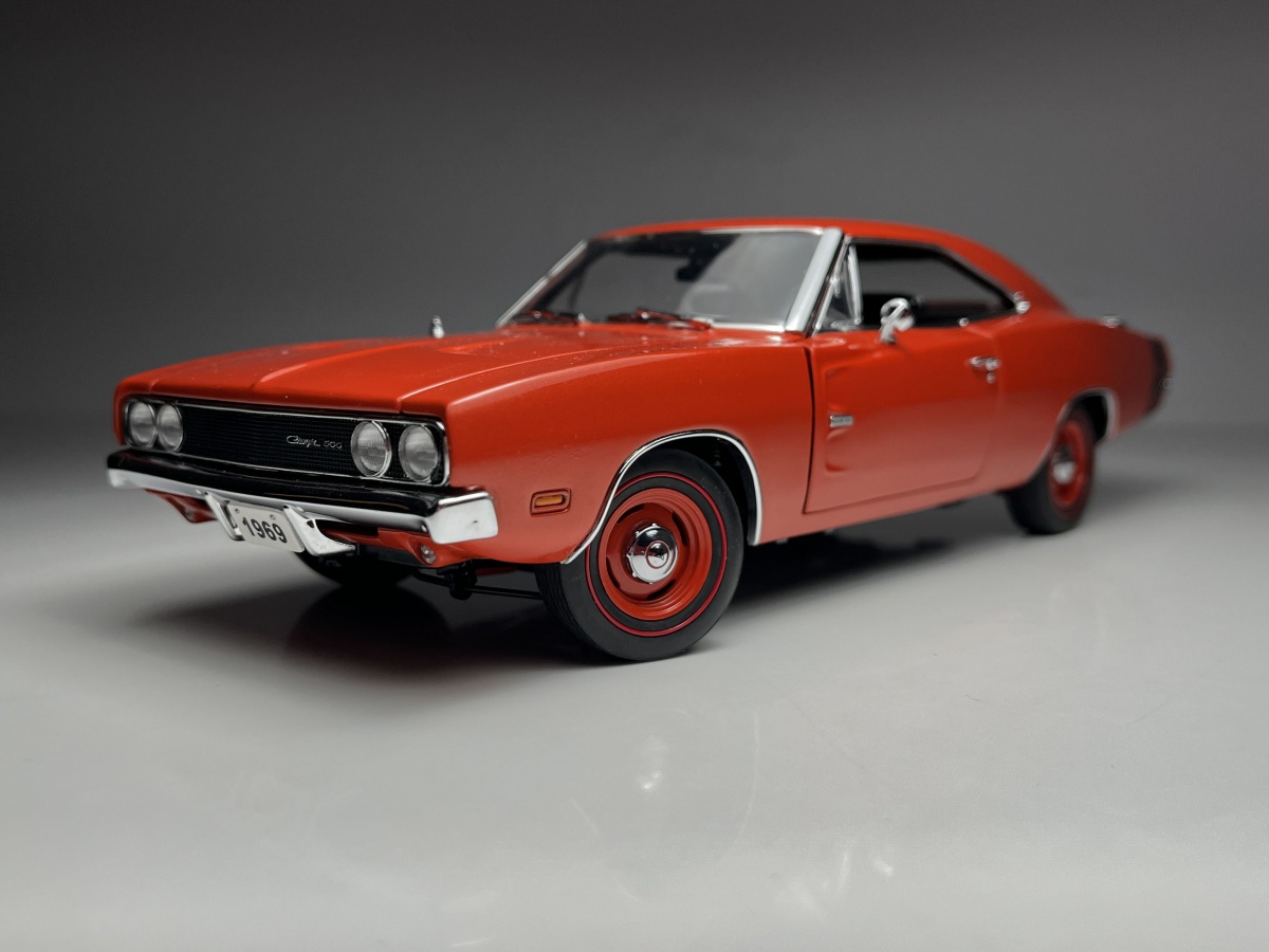 1969 Dodge Charger 500 Laranja - Franklin Mint Escala 1