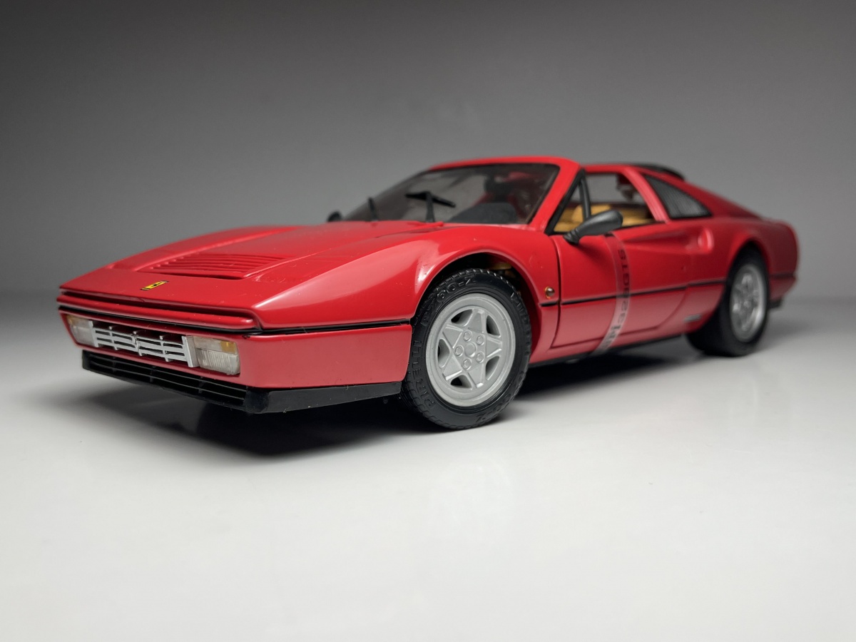 1/18 ANSON製　フェラーリ　328GTS 赤 Ferrari 328 GTS Vermelho - Anson Escala 1/18 miniatura