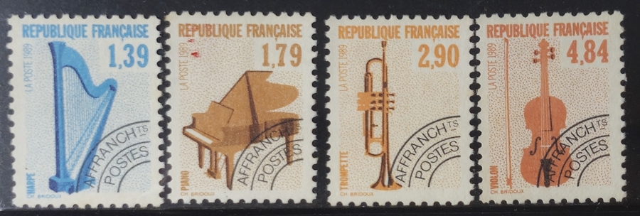 França/"Instrumentos Musicais" - Série completa de selos usados ano 1989.