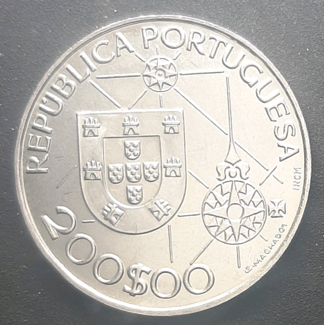 PORTUGAL - MOEDA DE NÍQUEL - 200 ESCUDOS - SOBERBA