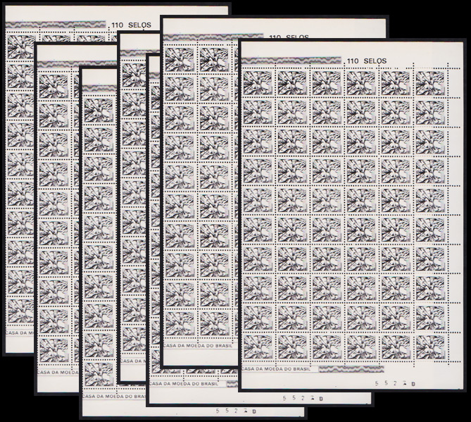 Brasil 1976 - Selo regular no valor de 1 Cruzeiro, Bananeiro, seleção de 7 folhas completas de 110 selos cada, todas sem carimbo com goma perfeita! Catálogo RHM 564. Valor de catálogo em R$ 1.540,00!