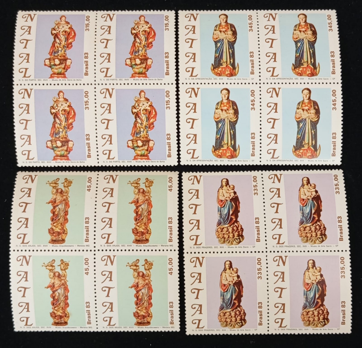 Brasil 1983 - Natal, série completa em quadras sem carimbo com goma.