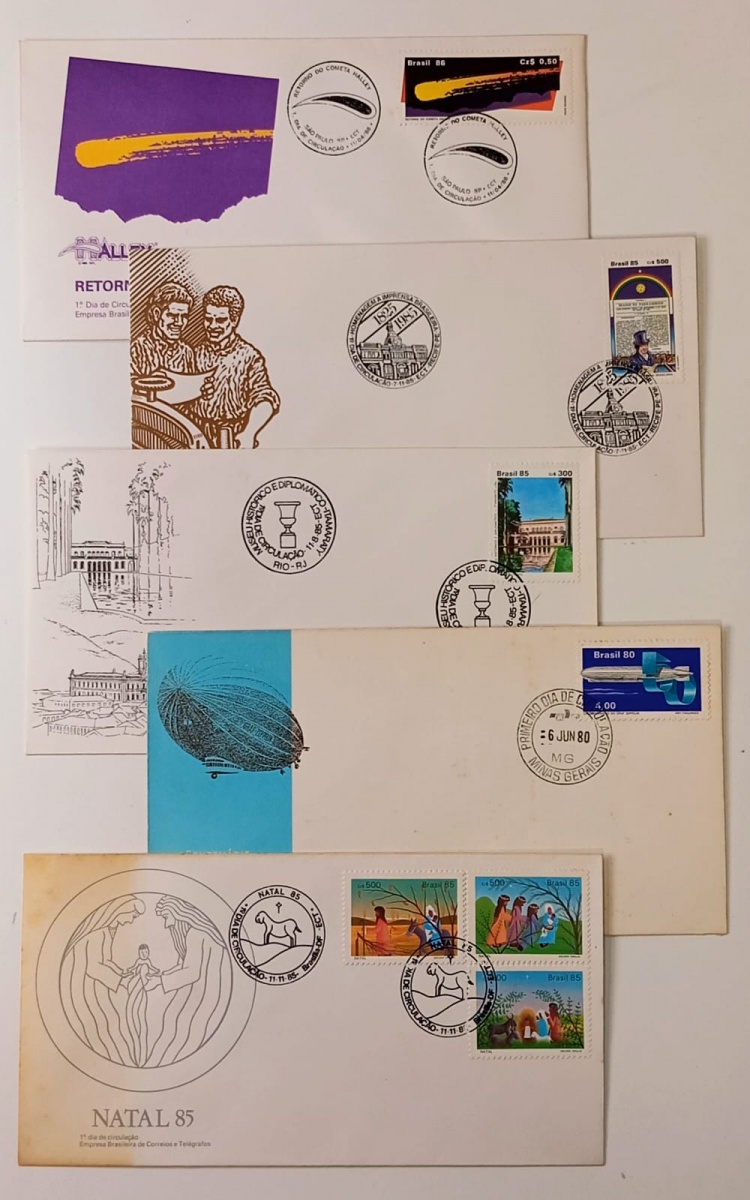Brasil - Seleção de 5 envelopes FDC's, oficiais dos correios com selos e carimbos comemorativos. Todos completos, perfeitos e diferentes.