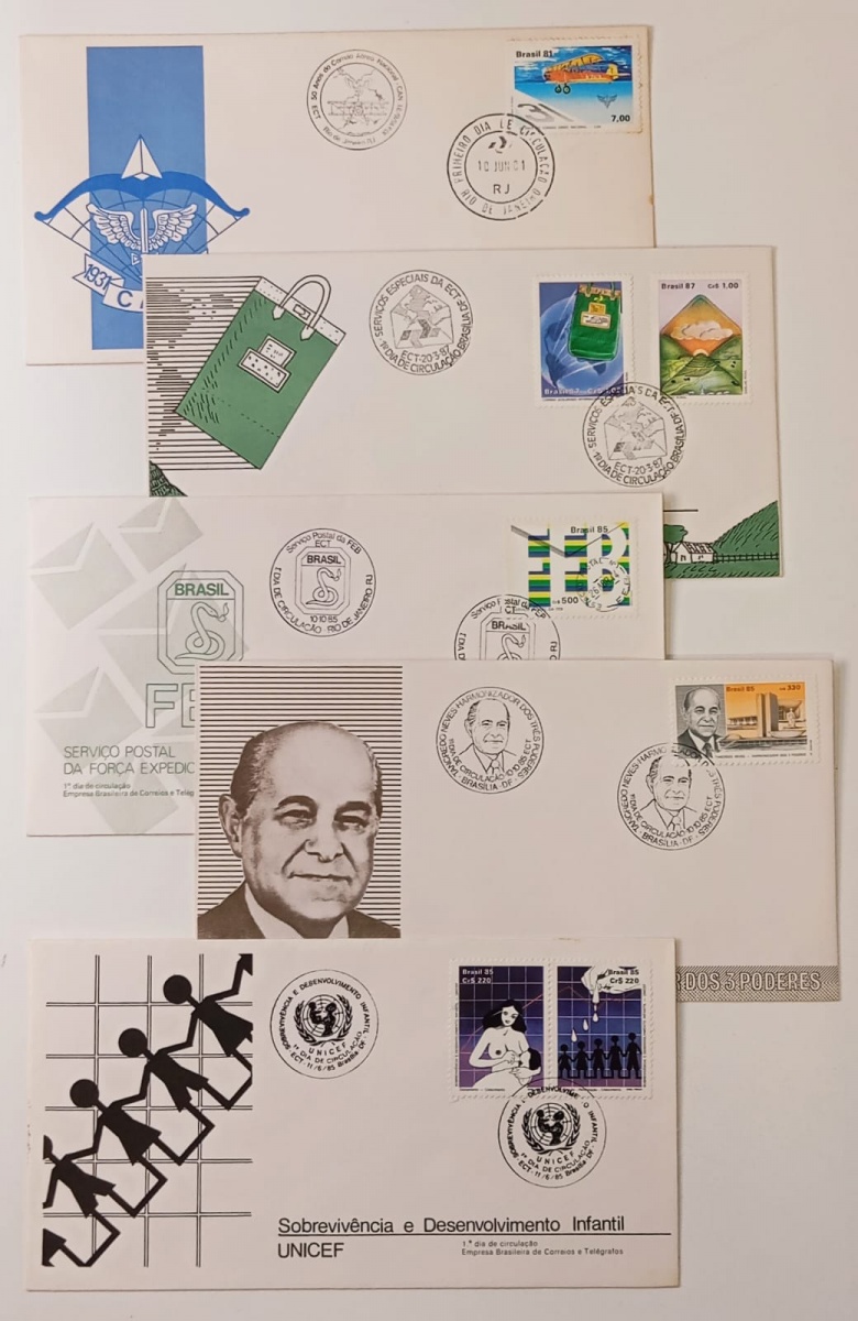 Brasil - Seleção de 5 envelopes FDC's, oficiais dos correios com selos e carimbos comemorativos. Todos completos, perfeitos e diferentes.