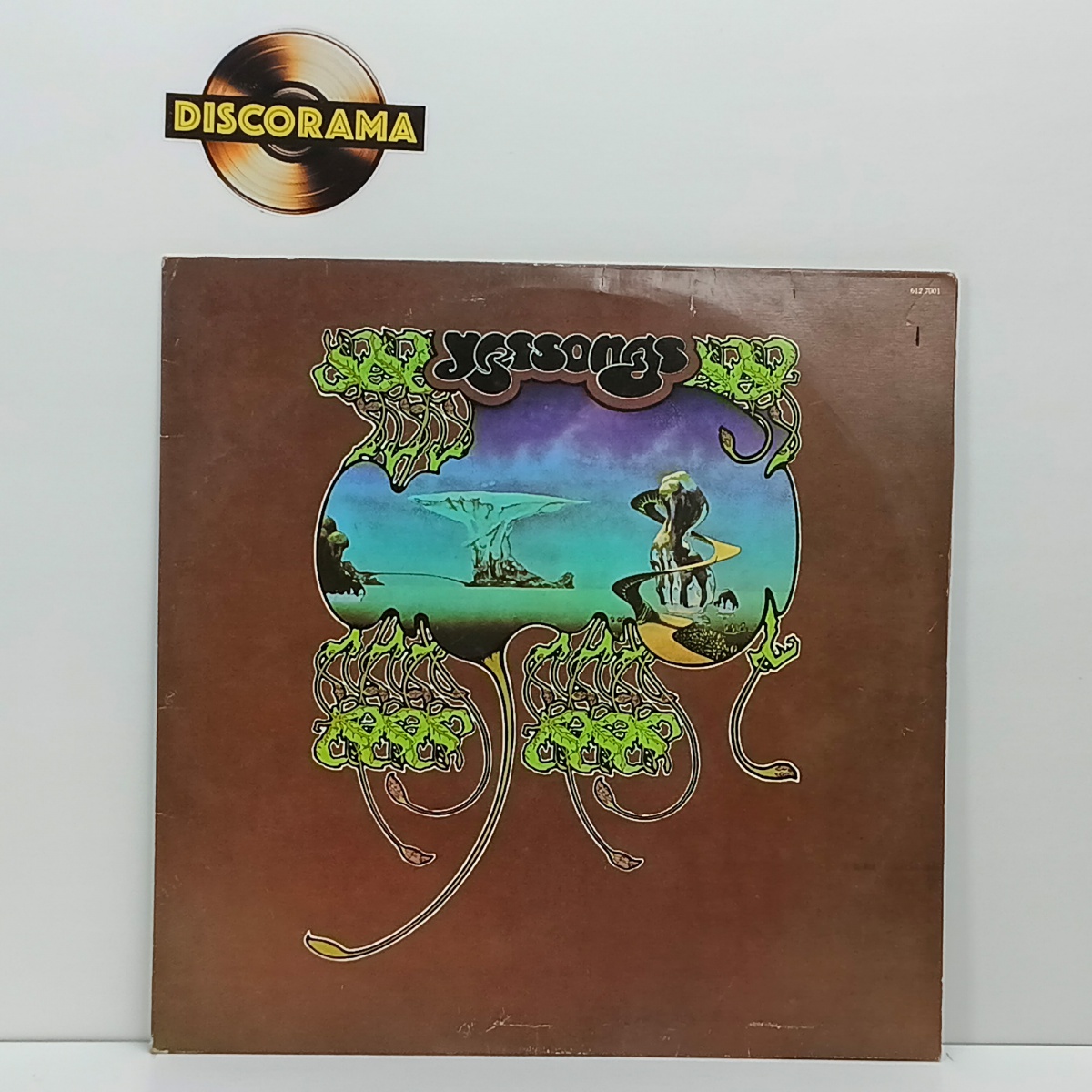 YES  -  YESSONGS VOL. I, II E III - ÁLBUM TRIPLO  -  ASPECTO DOS DISCOS: EXCELENTE  /  ASPECTO DAS CAPAS: VG+ (POSSUI MARCA DE CANETA)   -  1979  -  LP DISCO DE VINIL (Verifique com atenção as imagens deste lote e entre ...
