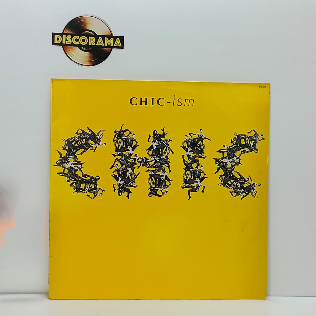 CHIC  -  CHIC-ISM  -  ASPECTO DO DISCO: EXCELENTE  /  ASPECTO DA CAPA: EXCELENTE  -  1992  -  LP DISCO DE VINIL (Verifique com atenção as imagens deste lote e entre em contato conosco até um dia útil antes do leilão, se ...