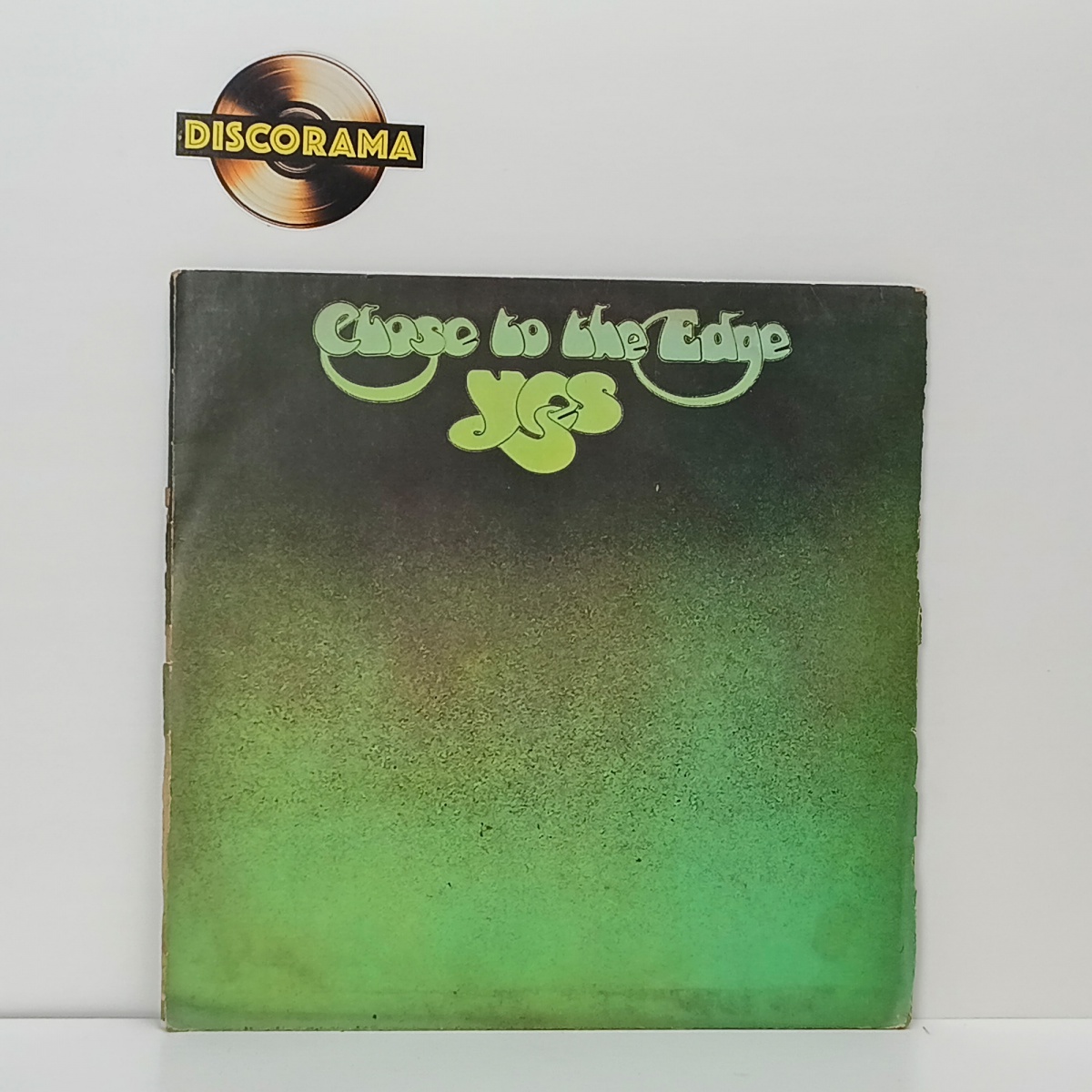 YES  -  CLOSE TO THE EDGE  -  CAPA GATEFOLD  -  ASPECTO DO DISCO: EXCELENTE  /  ASPECTO DA CAPA: VG (POSSUI AVARIA NA LOMBADA)  -  1972  -  LP DISCO DE VINIL (Verifique com atenção as imagens deste lote e entre em ...