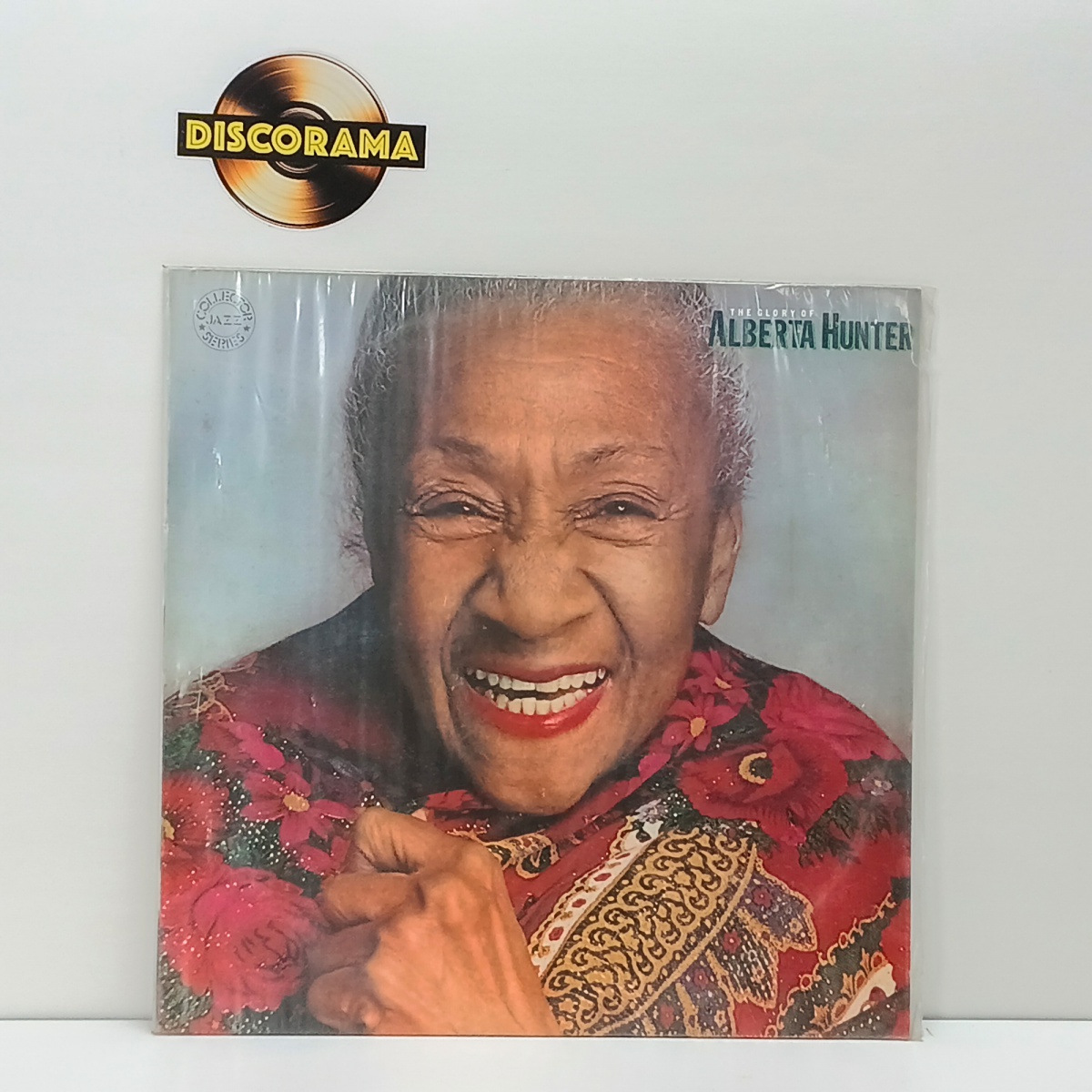 ALBERTA HUNTER  -  THE GLORY OF…  -  ASPECTO DO DISCO: EXCELENTE  /  ASPECTO DA CAPA: EXCELENTE  -  1982  -  LP DISCO DE VINIL (Verifique com atenção as imagens deste lote e entre em contato conosco até um dia útil ...