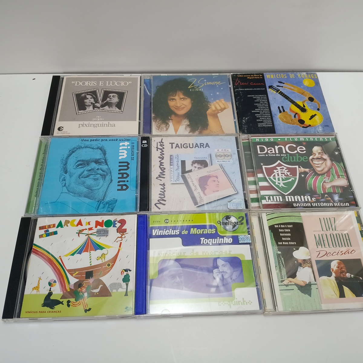 LOTE COM 10 CDS INCLUINDO TIM MAIA, LUIZ MELODIA, VINICIUS DE MORAES, ENTRE OUTROS  -  CDS COMPACT DISCS (Verifique com atenção as imagens deste lote e entre em contato conosco até um dia útil antes do leilão, se houver ...