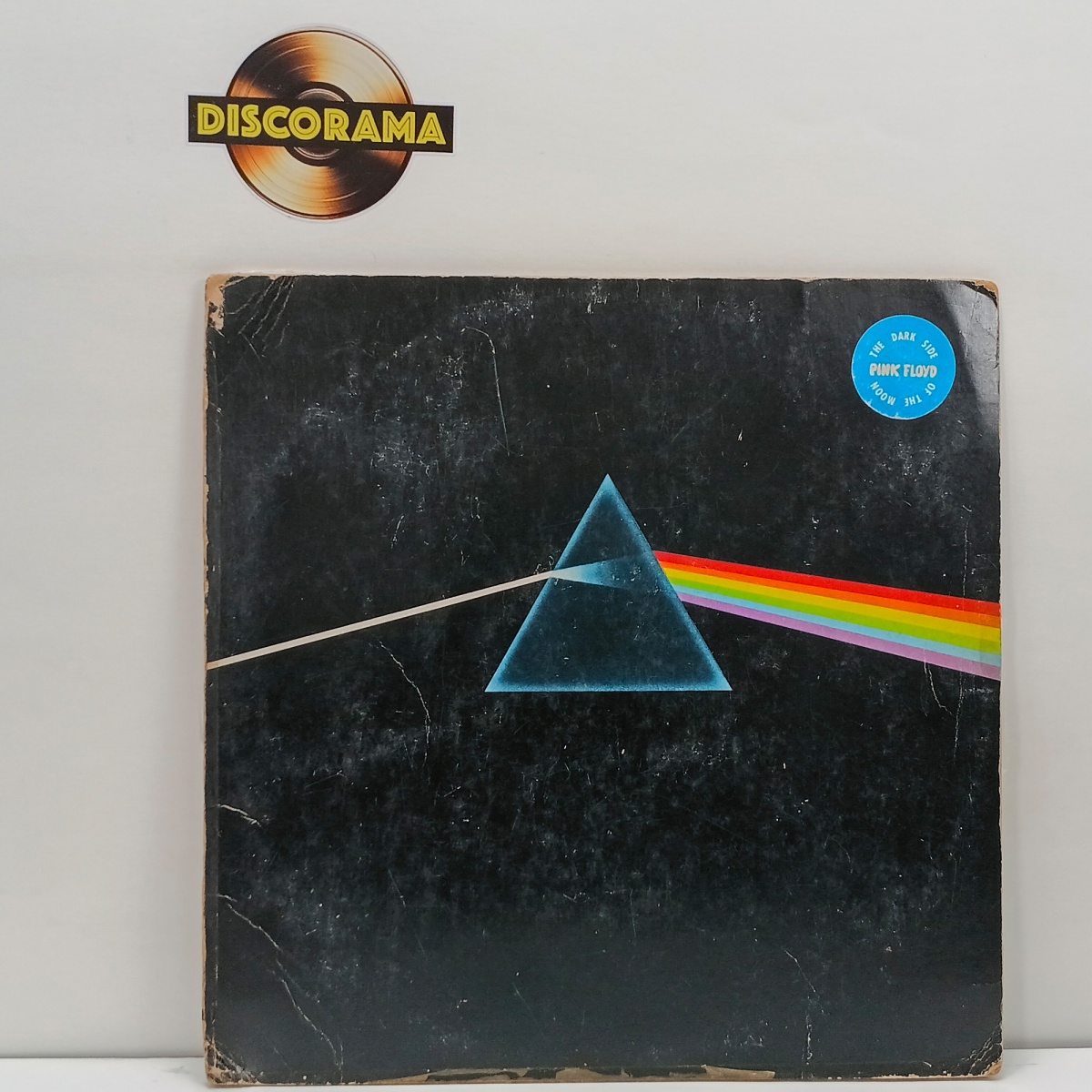 PINK FLOYD  -  DARK SIDE OF THE MOON - HARVEST  -  CAPA GATEFOLD  -  ASPECTO DO DISCO: VG+  /  ASPECTO DA CAPA: CAPA COM AVARIAS  -  1973  -  LP DISCO DE VINIL (Verifique com atenção as imagens deste lote e entre em ...