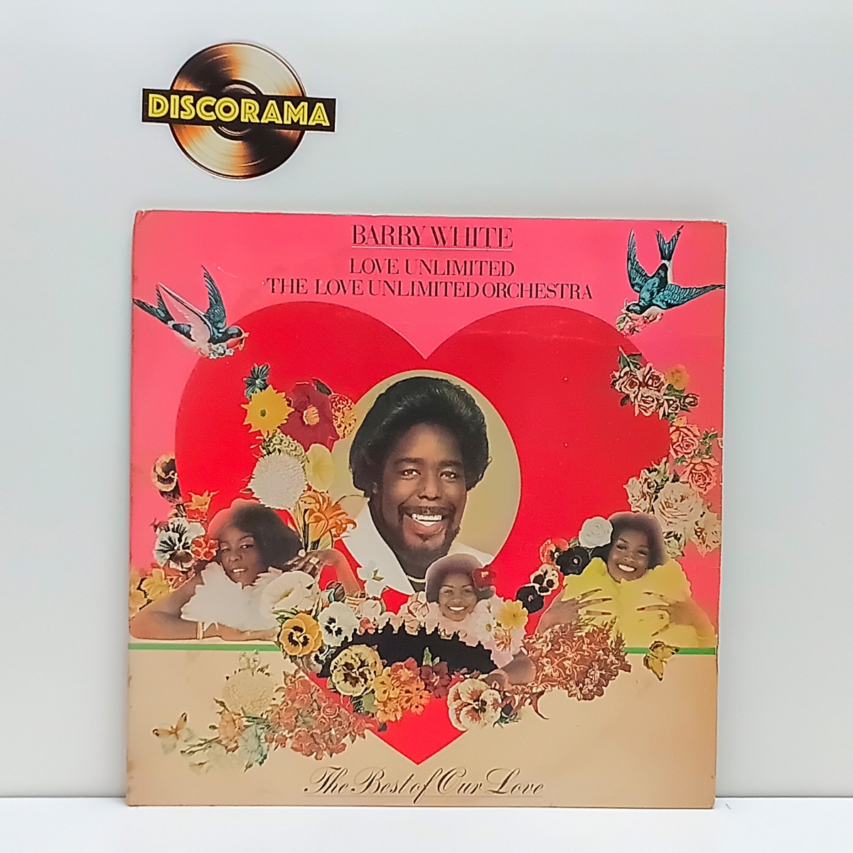 BARRY WHITE & LOVE UNLIMITED ORCHESTRA  -  LOVE UNLIMITED: THE BEST OF OUR LOVE  -  ÁLBUM DUPLO  -  CAPA GATEFOLD  -  ASPECTO DO DISCO: EXCELENTE  /  ASPECTO DA CAPA: EXCELENTE (DISCRETÍSSIMAS MARCAS DO TEMPO)  -  1980  ...
