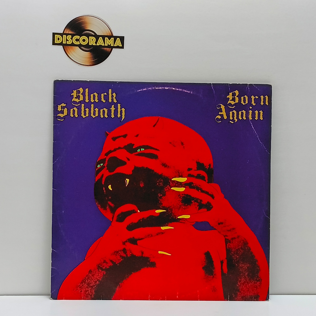 BLACK SABBATH  -  BORN AGAIN  -  ASPECTO DO DISCO: EXCELENTE  /  ASPECTO DA CAPA: VG+  -  1983  -  LP DISCO DE VINIL (Verifique com atenção as imagens deste lote e entre em contato conosco até um dia útil antes do ...